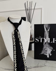 Cravatta perle e strass