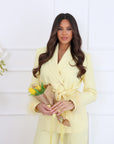 Tailleur piume gialli