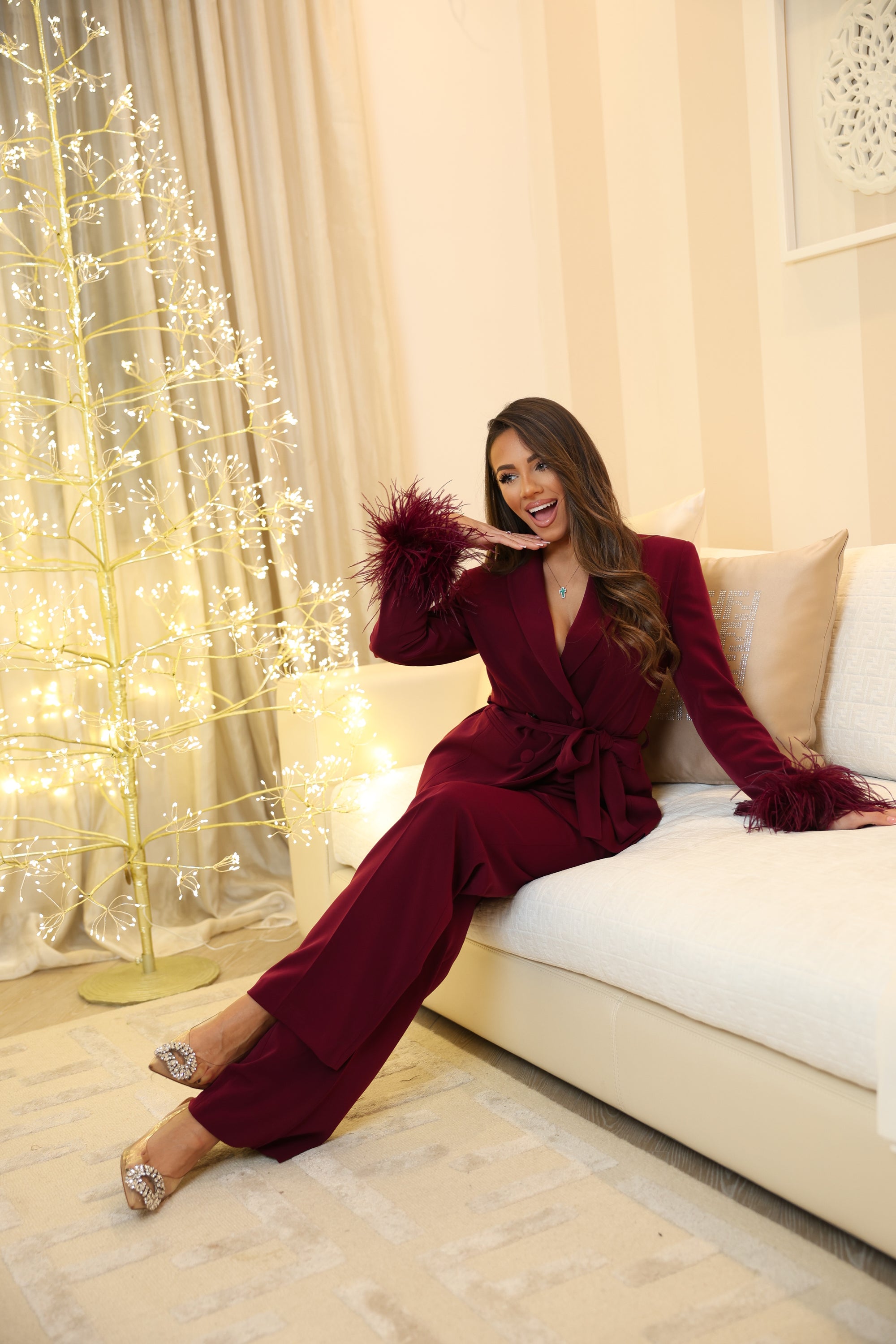 Tailleur piume bordeaux