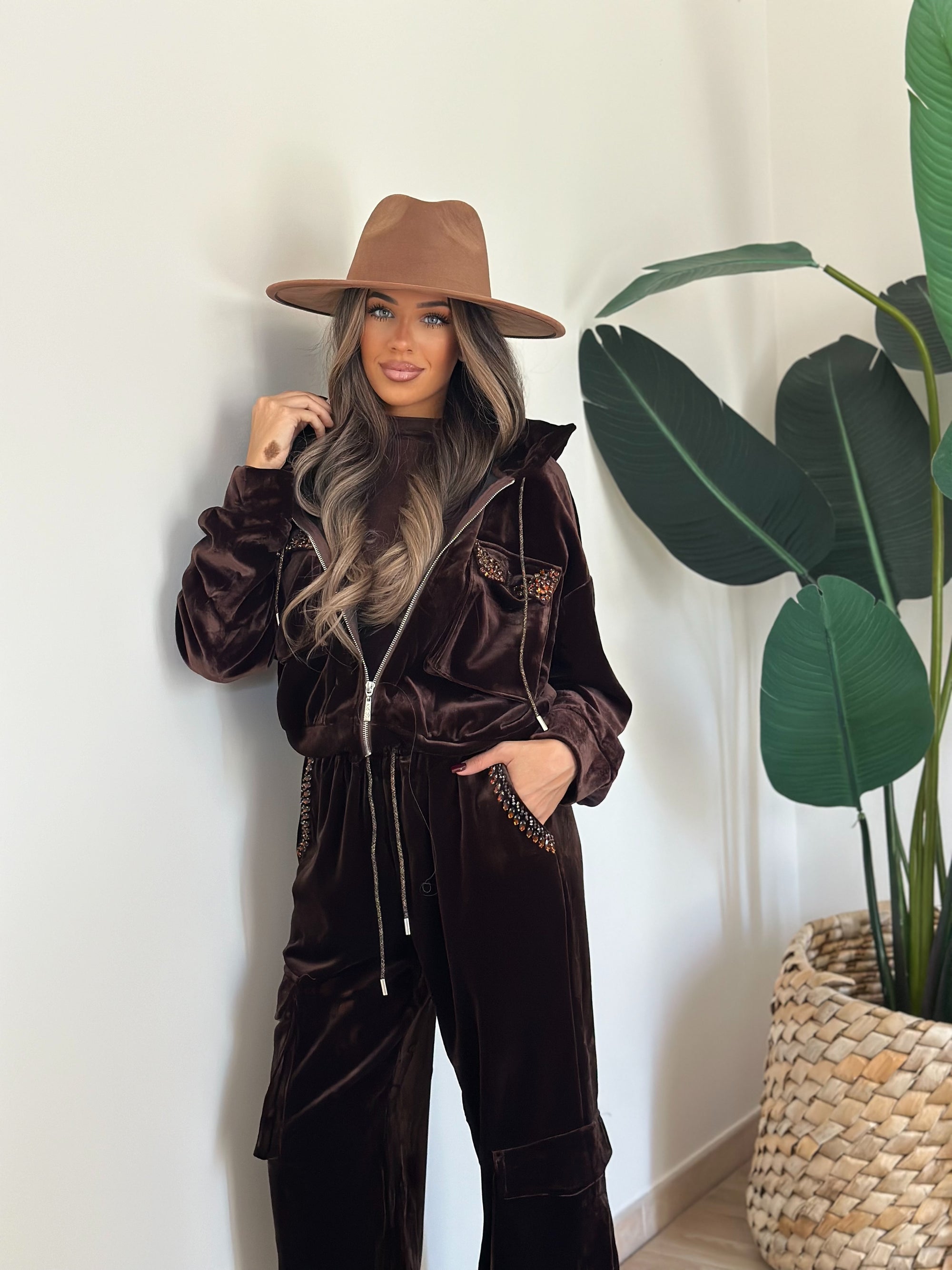 Tuta in velluto snow marrone