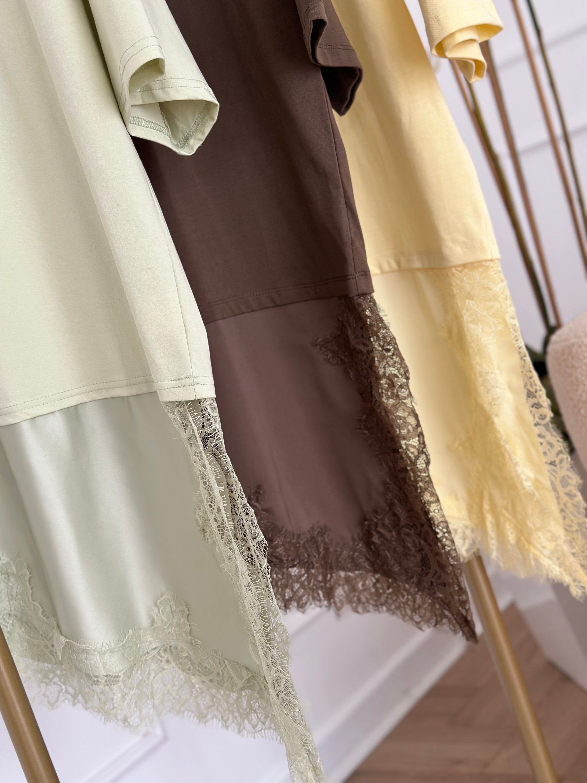 T-shirt pizzo
