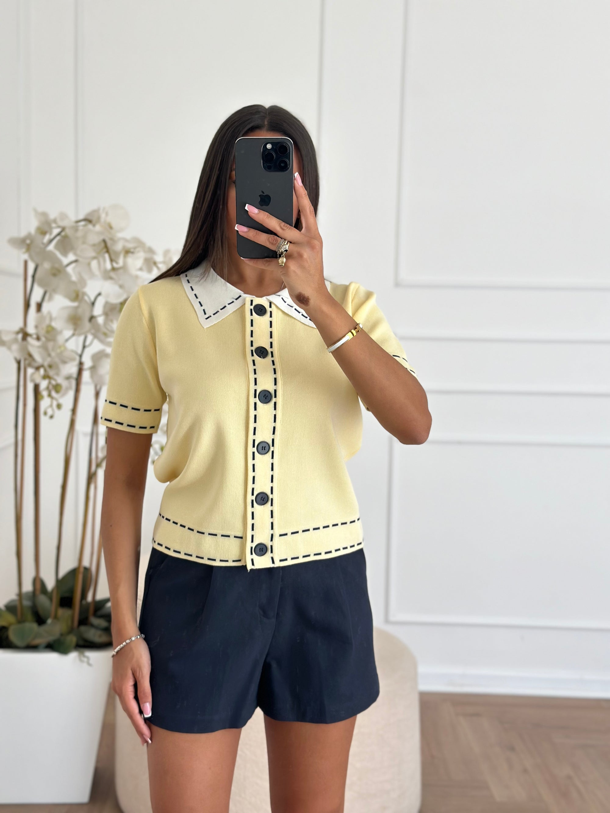 Maglia botton gialla