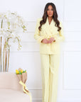 Tailleur piume gialli