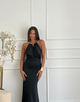 Abito collier nero