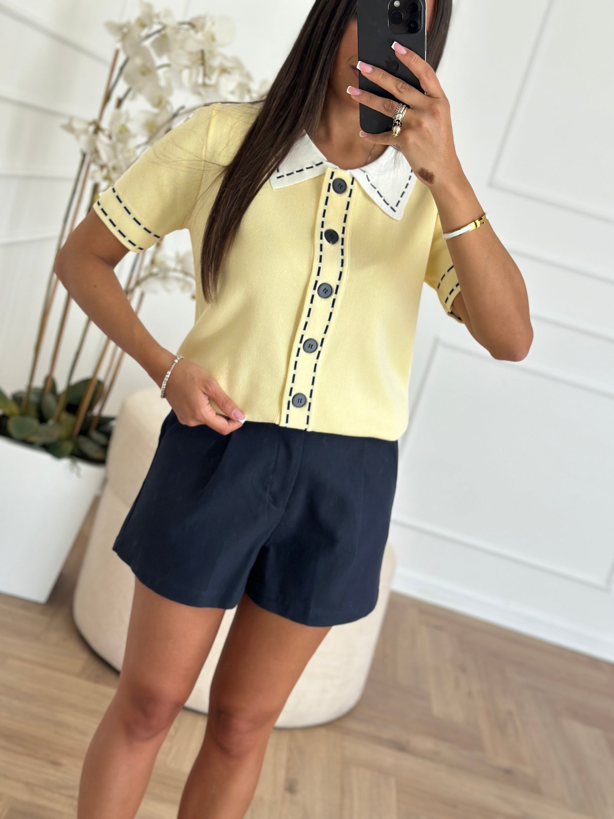 Maglia botton gialla