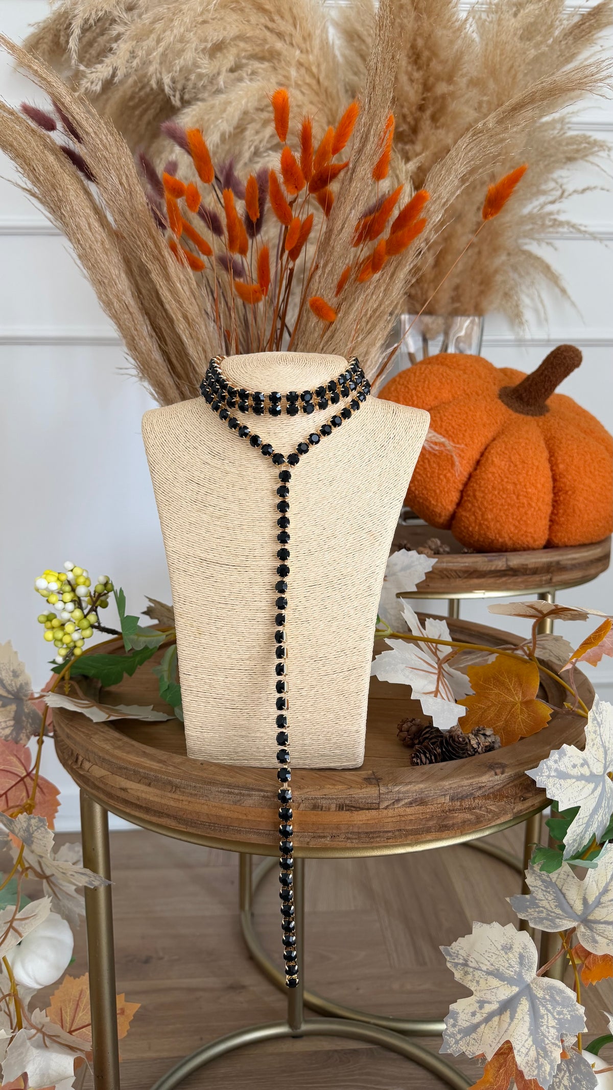 Choker gioiello nero