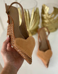 Tacco con cuore camel