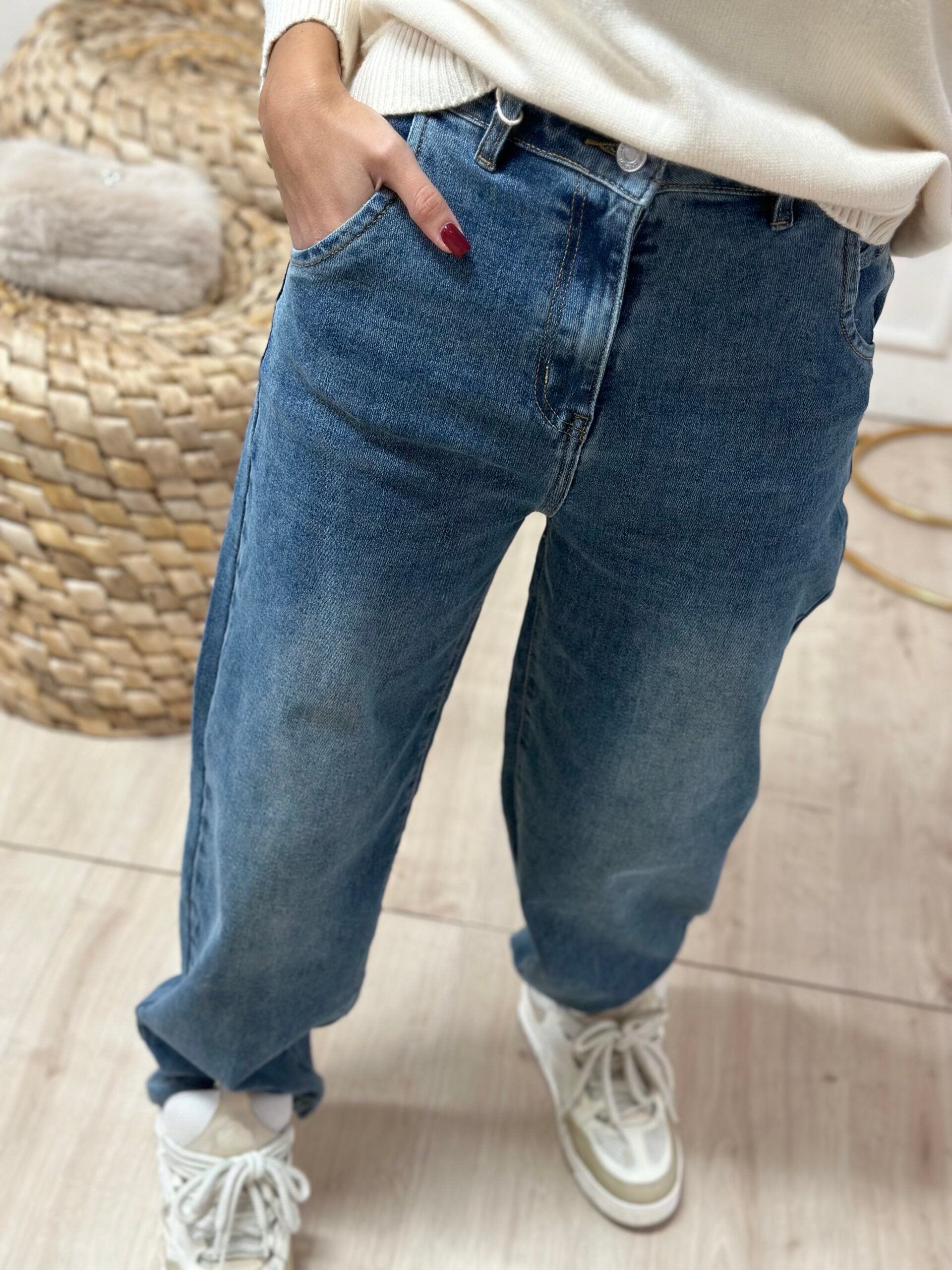Denim Sara